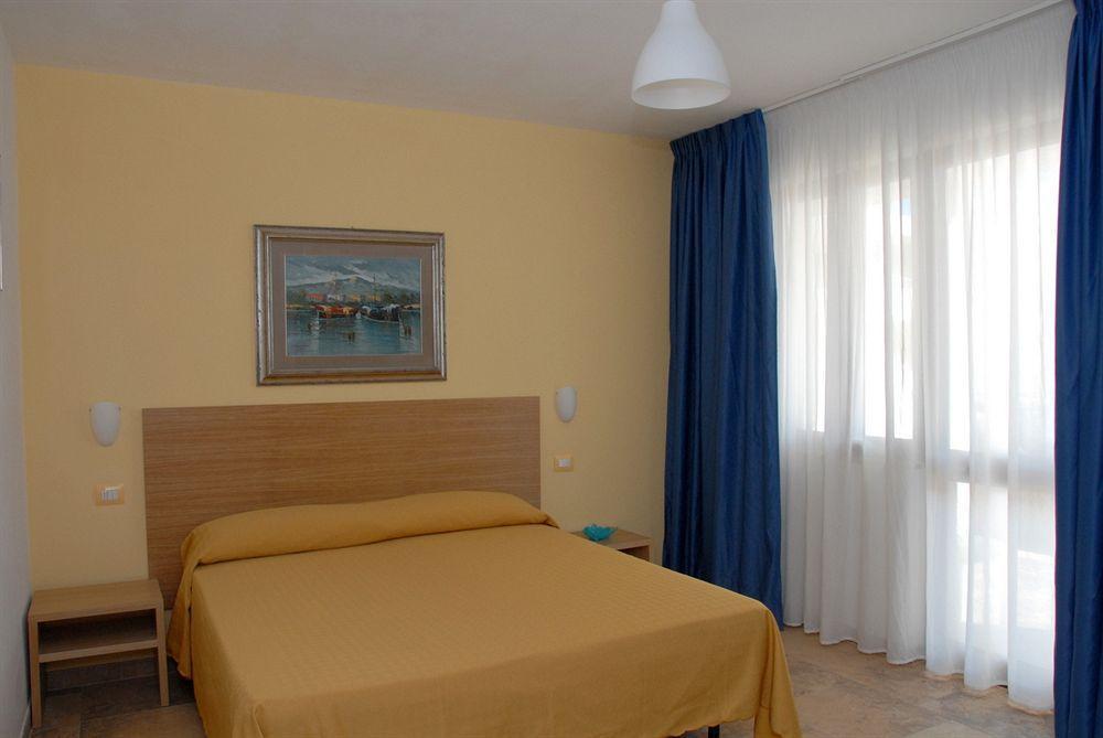 Torre Guaceto Resort Carovigno Kültér fotó