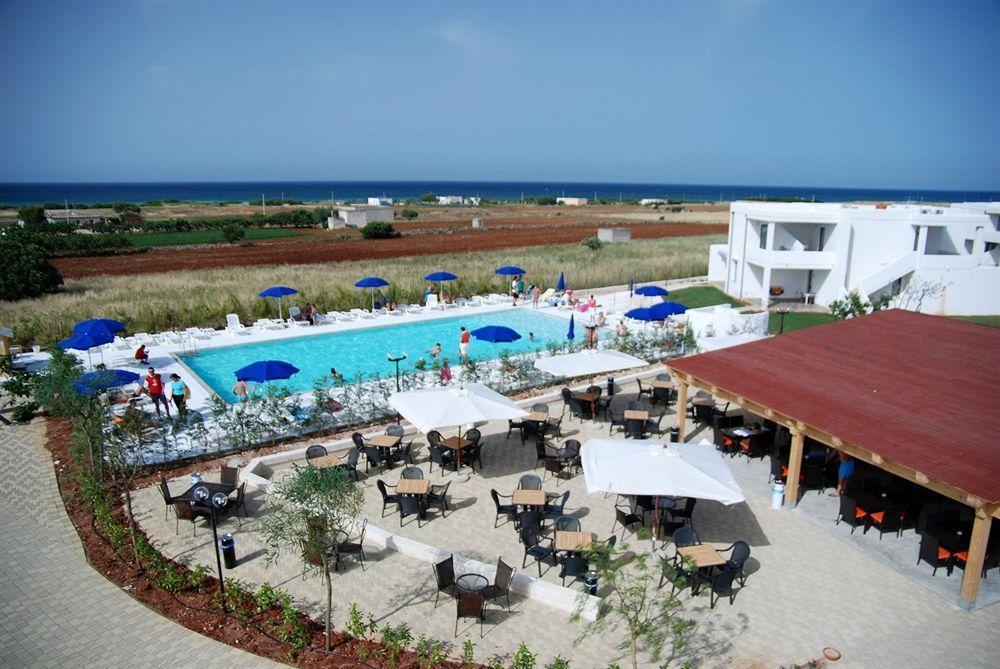 Torre Guaceto Resort Carovigno Kültér fotó