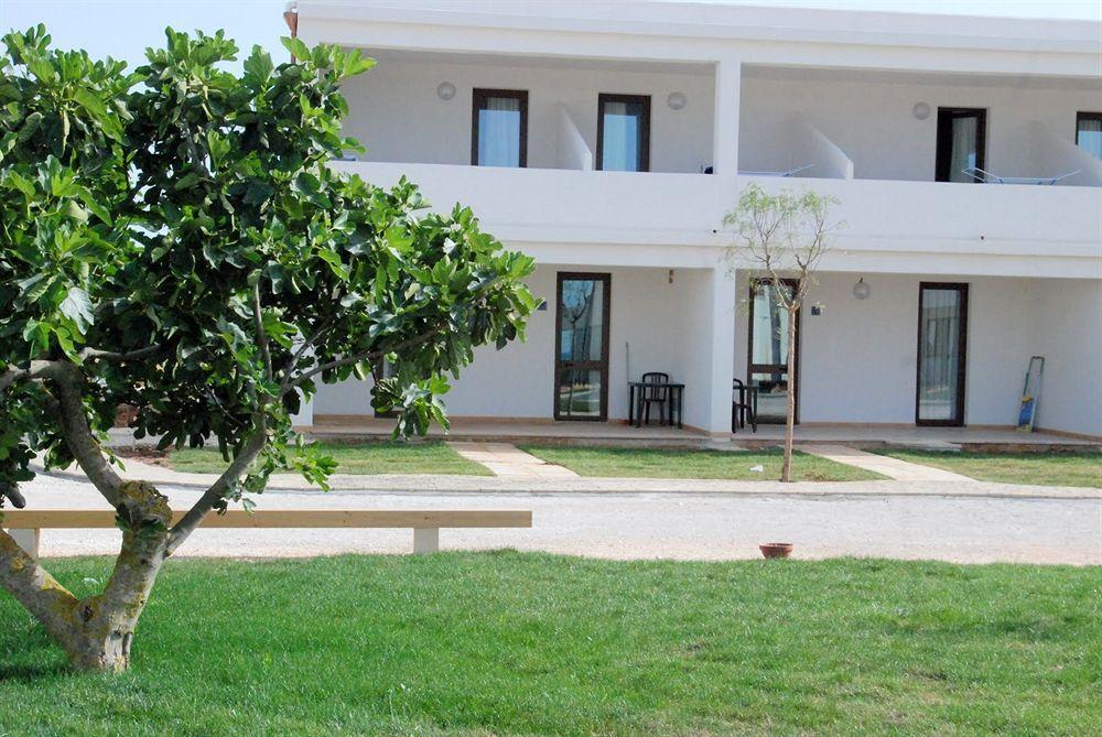 Torre Guaceto Resort Carovigno Kültér fotó