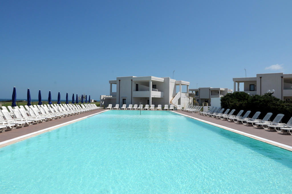 Torre Guaceto Resort Carovigno Kültér fotó