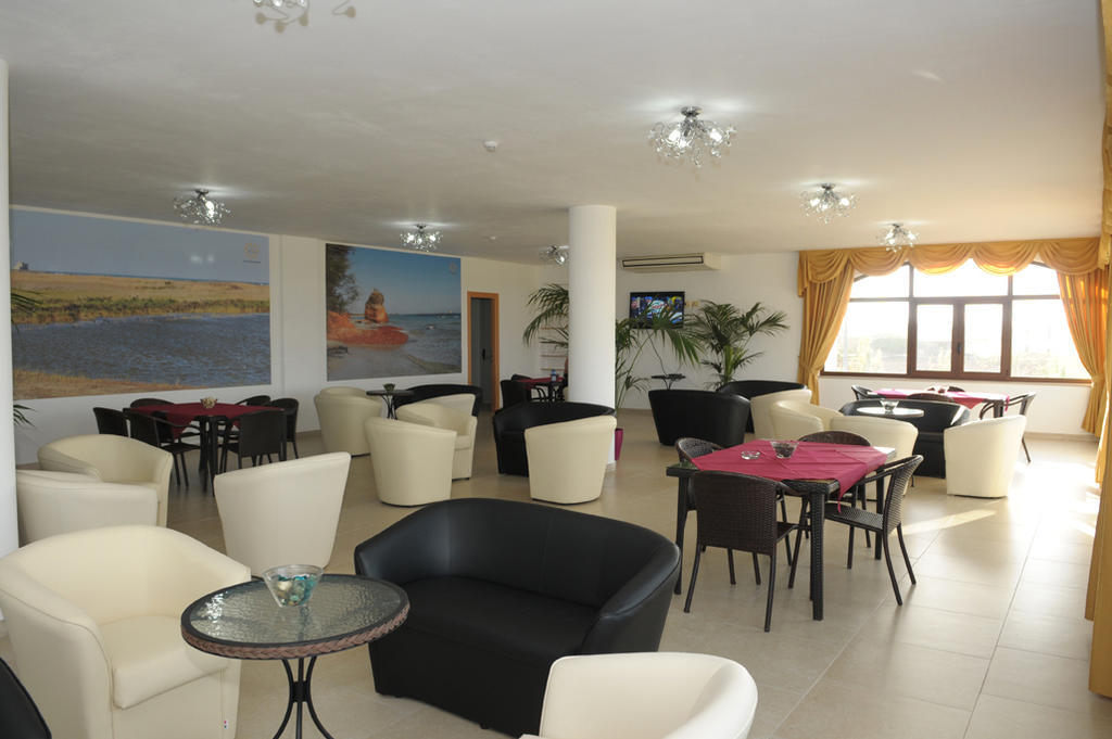 Torre Guaceto Resort Carovigno Kültér fotó